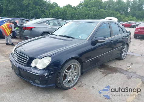 2006 Mercedes-Benz C 230 Sport z USA, uszkodzony, nr VIN WDBRF52H86F746030